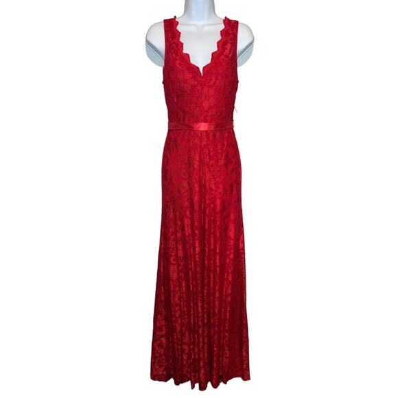 Windsor Lace V-Neck Dress, Red, Size 9/10, NWOT - Picture 1 of 10